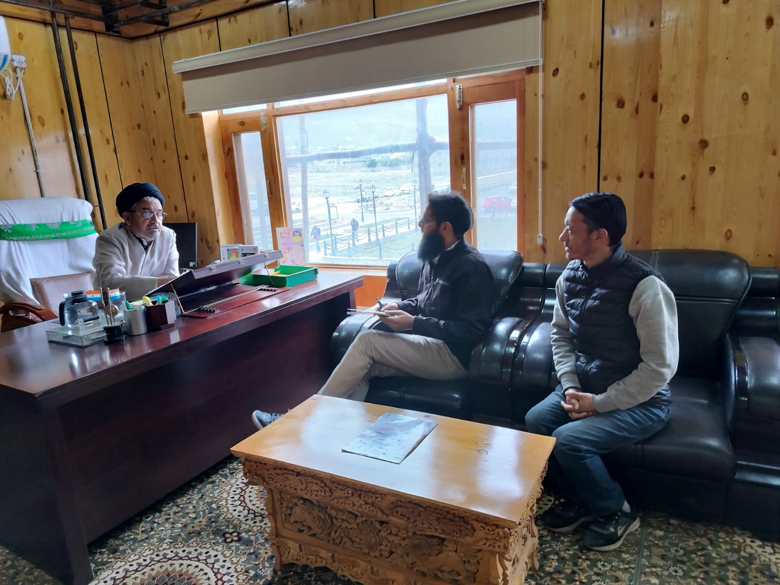 Central Silk Board Delegation Discusses Sericulture Development Project ...